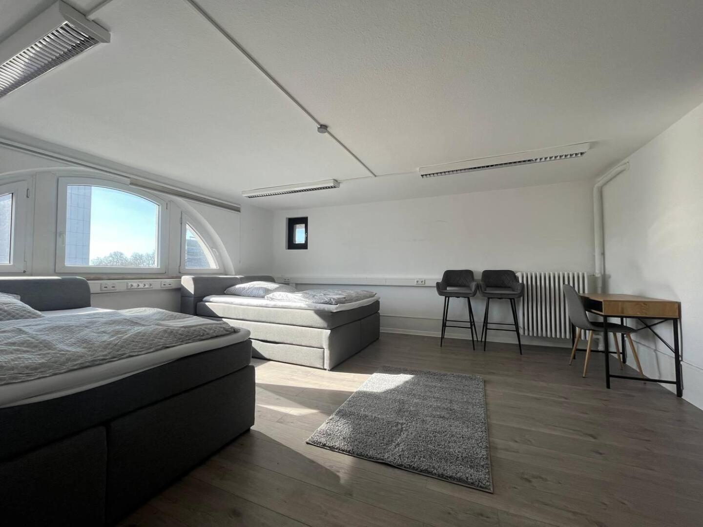Simplex Apartments Am Ettlinger Tor Spacious Karlsruhe Exterior foto